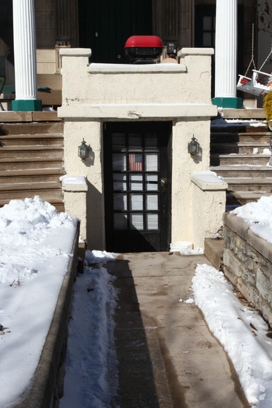 1010 S 3rd St, Louisville, KY for sale - Building Photo - Image 2 of 5