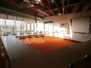 Knutton Rd, Sheffield for lease Interior Photo- Image 2 of 3