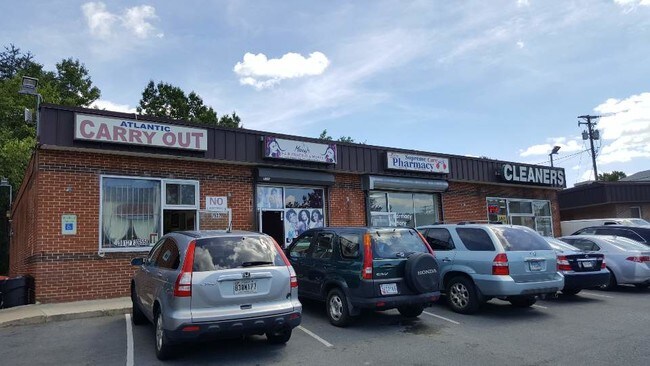 Plus de détails pour 7932-7938 Johnson Ave, Glenarden, MD - Commerce de détail à louer