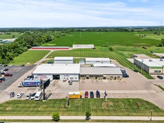 Plus de détails pour 1582 E US-36, Urbana, OH - Commerce de détail à louer