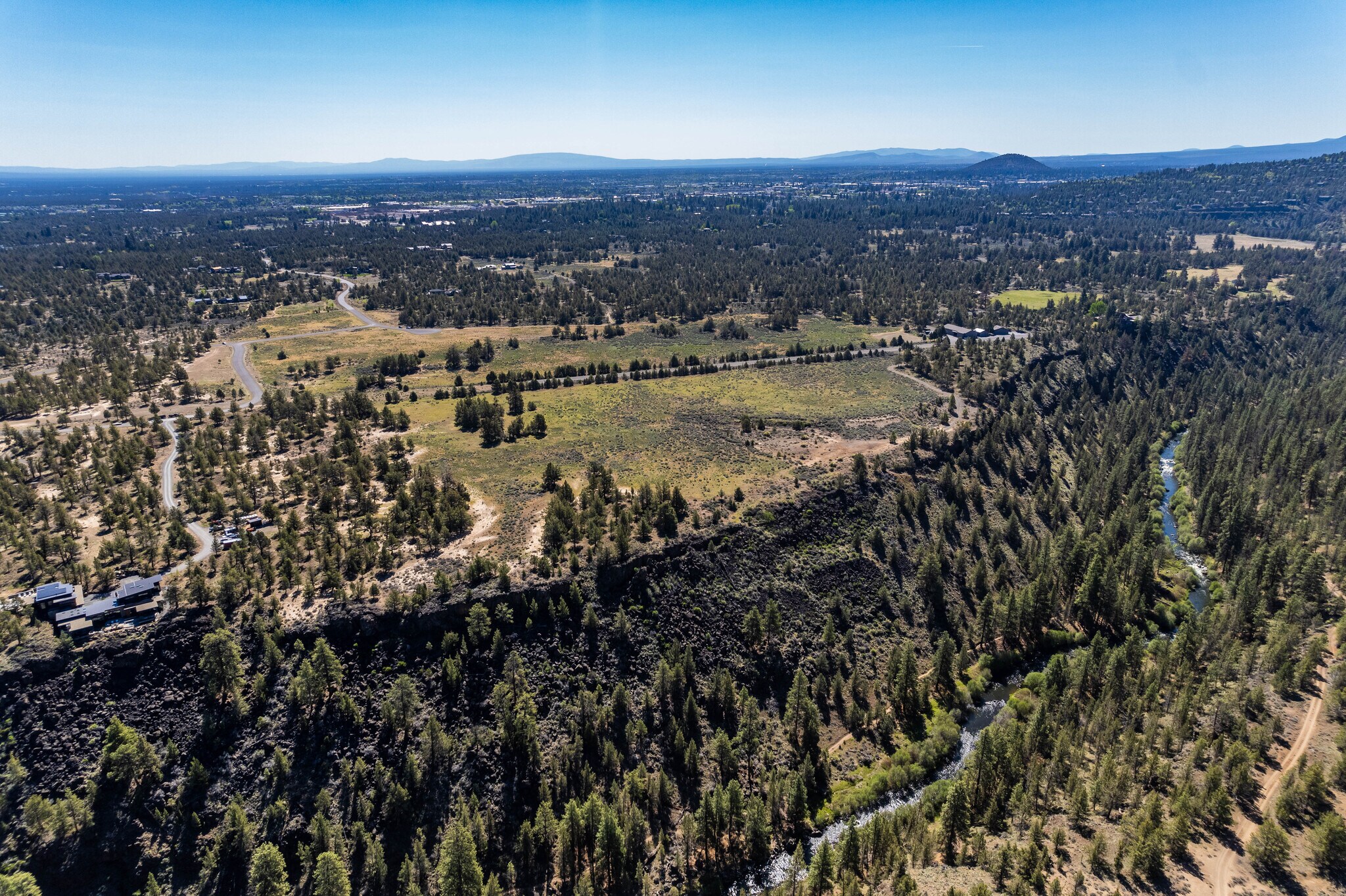 63685 O B Riley rd, Bend, OR à vendre Photo principale- Image 1 de 22