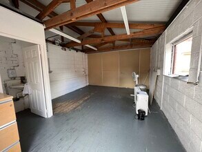 Brandon St, Leicester for lease Interior Photo- Image 2 of 6
