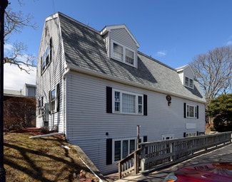 Plus de détails pour 346 Gifford St, Falmouth, MA - Bureau à vendre