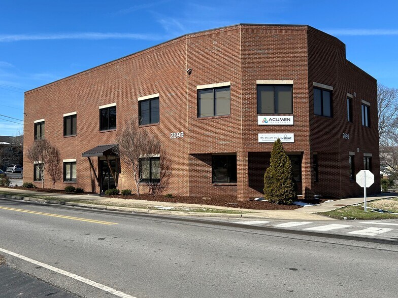 2699 Fessey Ct, Nashville, TN à vendre - Photo du bâtiment - Image 2 de 9