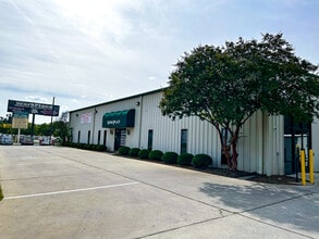 2317 Meridian St, Huntsville, AL for lease Building Photo- Image 2 of 10