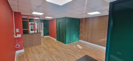 21 Parliament Street, Isle Of Man for lease Interior Photo- Image 2 of 12