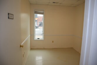 102-104 S Main St, Manville, NJ for lease Interior Photo- Image 2 of 6