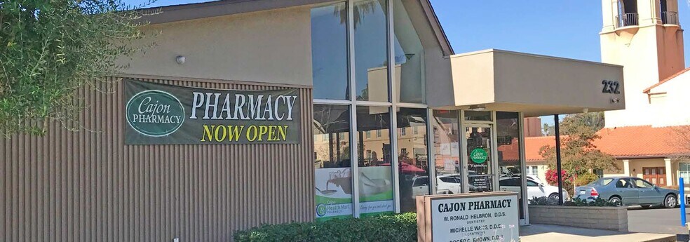 232 Cajon St, Redlands, CA à vendre - Photo du bâtiment - Image 3 de 4