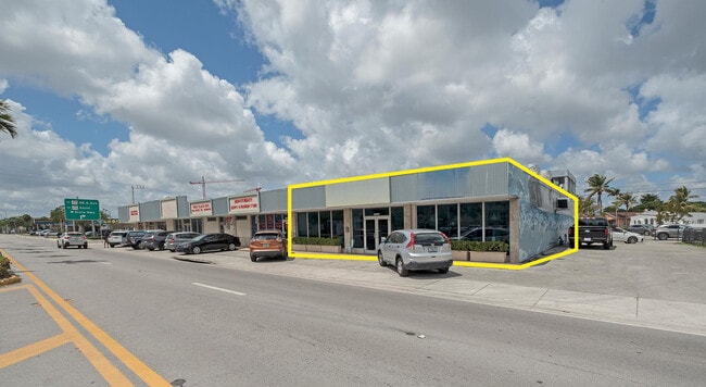 More details for 12900-12950 W Dixie Hwy, North Miami, FL - Retail for Lease