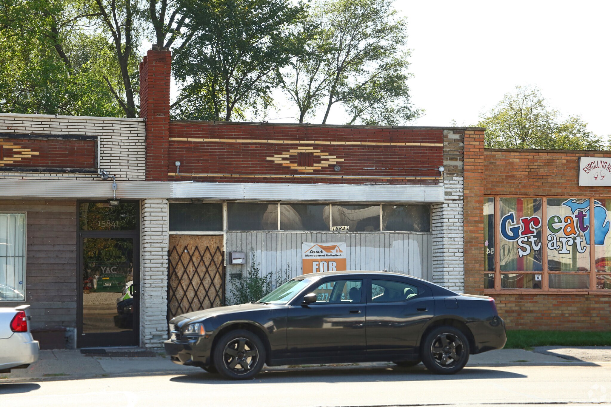 15843 W 7 Mile Rd, Detroit, MI for sale Primary Photo- Image 1 of 9