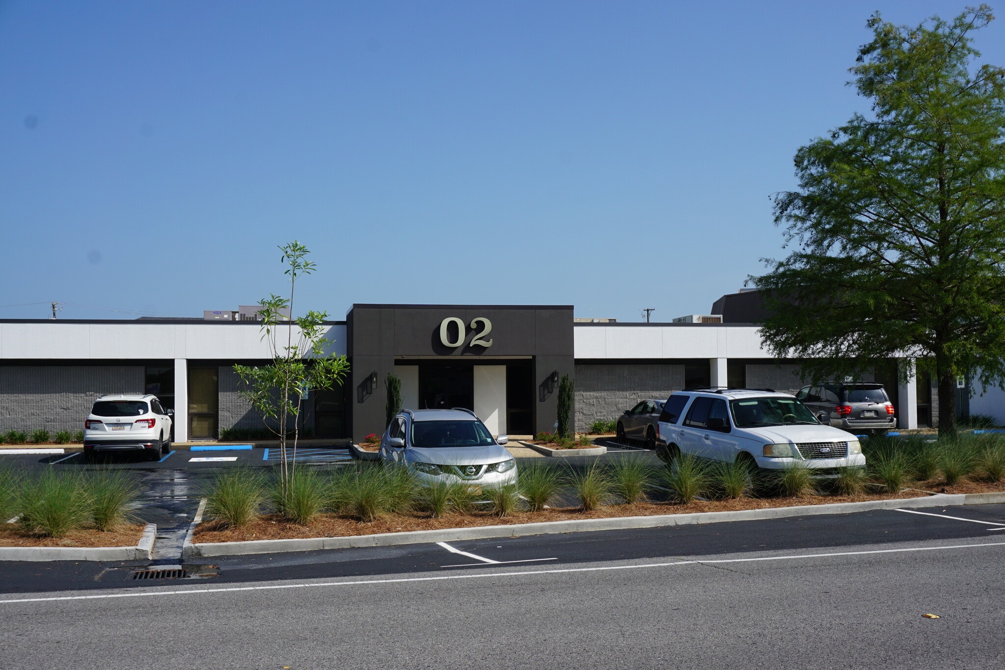 1811 Auburn Ave, Monroe, LA for lease Building Photo- Image 1 of 21