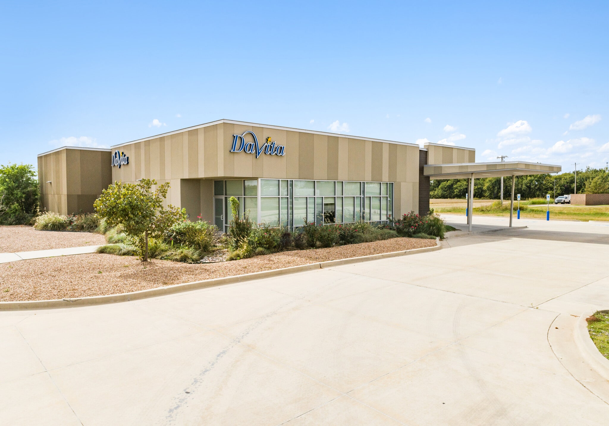 2410 W Grant Ave, Pauls Valley, OK for sale Building Photo- Image 1 of 14