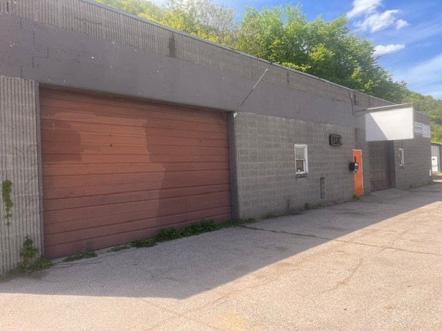 8131 Maccorkle Ave, Charleston, WV for sale - Building Photo - Image 2 of 8