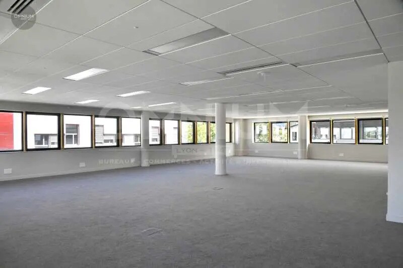 Bureau dans Dardilly à louer Photo intérieure- Image 1 de 6