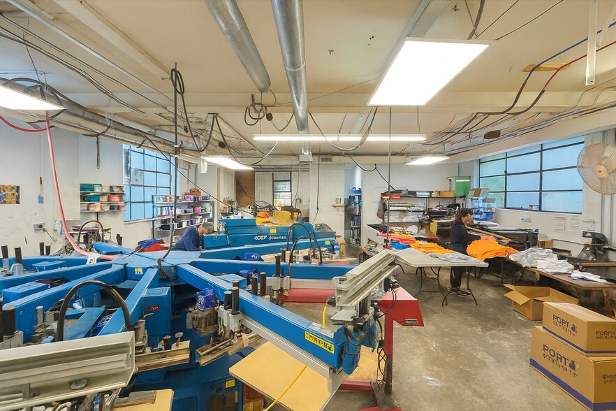 151 E Prospect Ave, Mamaroneck, NY à vendre - Photo du bâtiment - Image 3 de 10