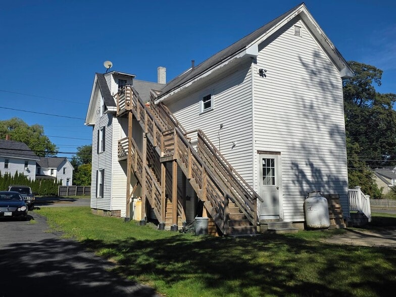 4 Chestnut St, Rockland, ME à vendre - Photo du bâtiment - Image 3 de 7