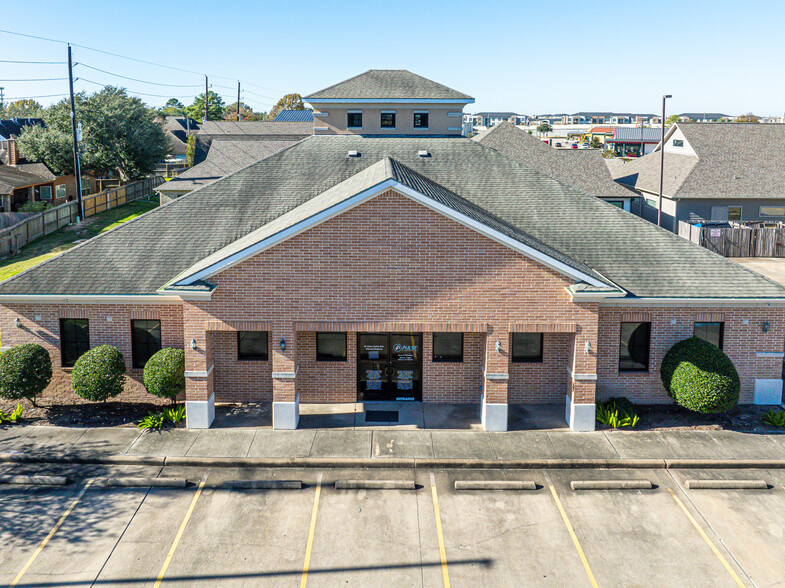 714 S Peek Rd, Katy, TX à louer - Photo du bâtiment - Image 2 de 70