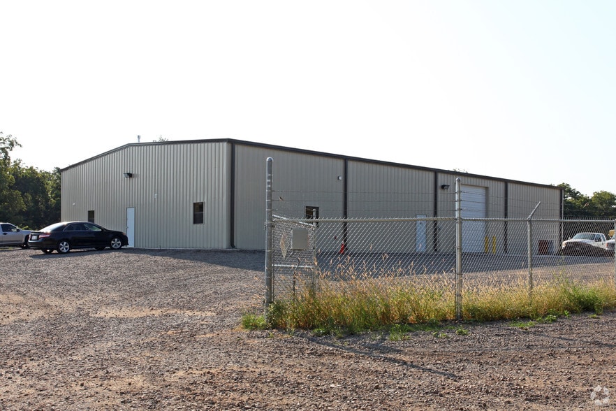4691 NE Ok-33 Hwy, Guthrie, OK à louer - Photo principale - Image 1 de 30