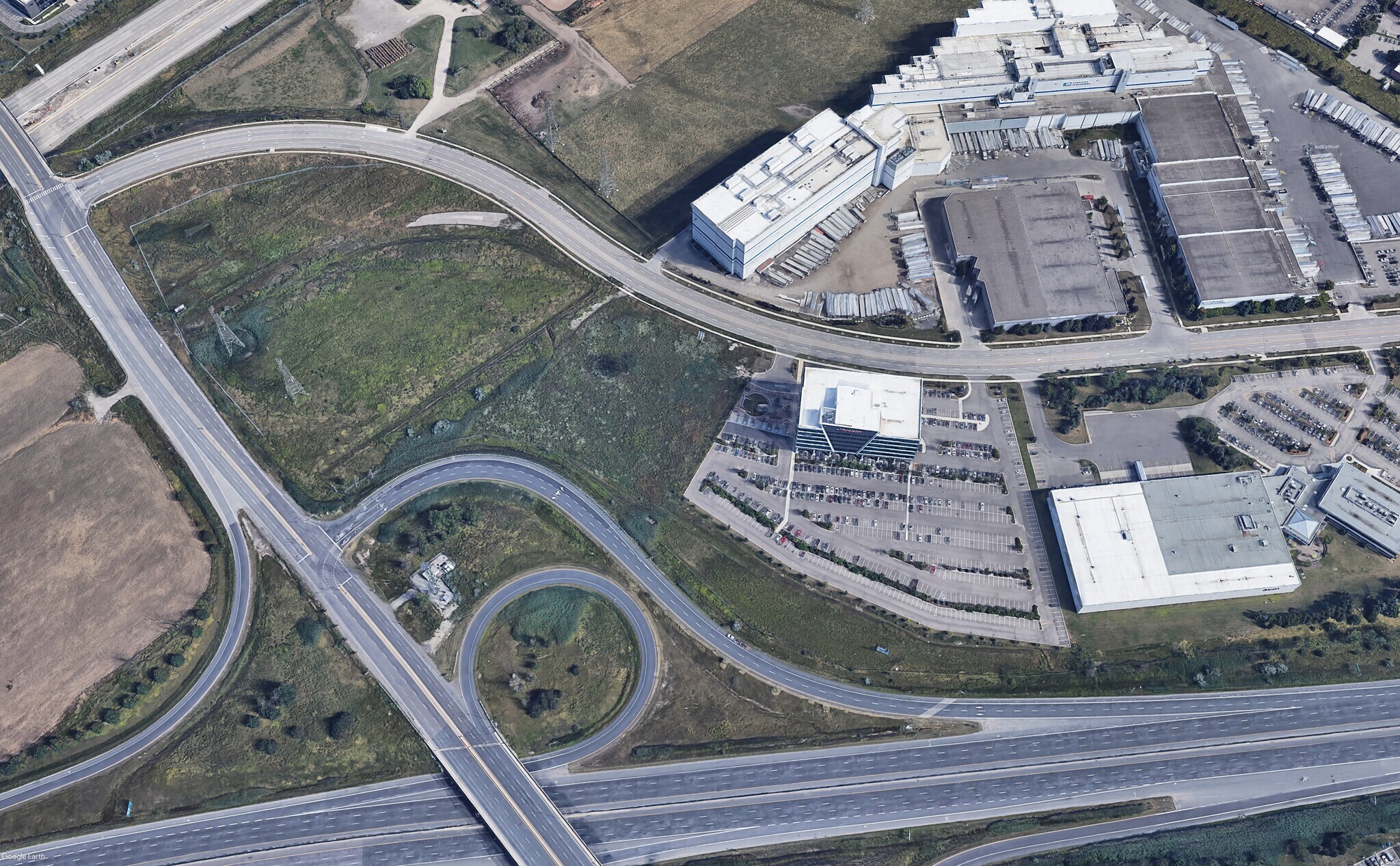 2777 Meadowpine Blvd, Mississauga, ON à vendre Photo du bâtiment- Image 1 de 1