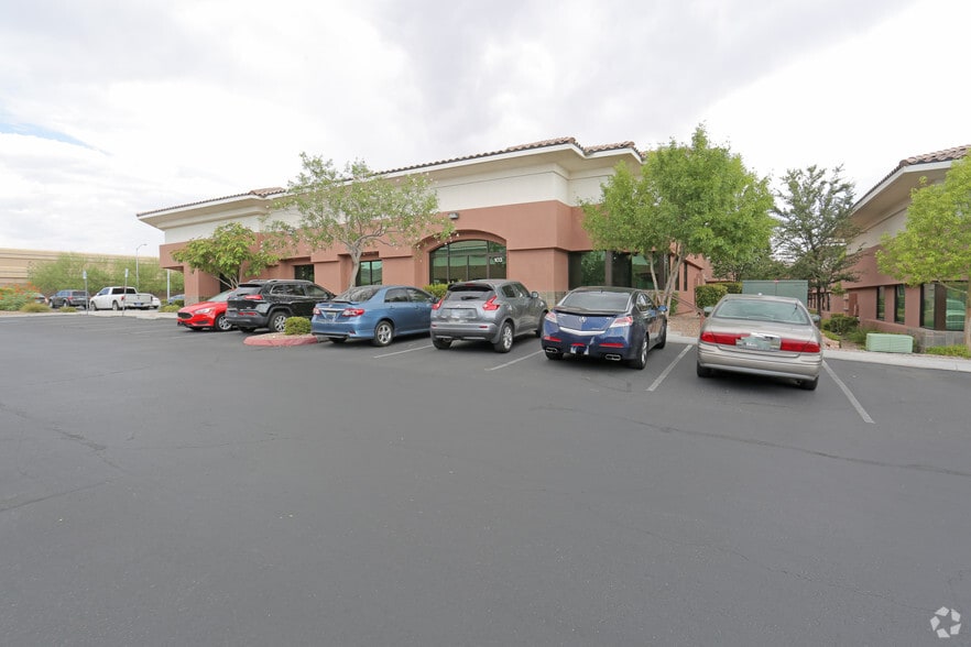 5550 S Fort Apache Rd, Las Vegas, NV for lease - Building Photo - Image 3 of 14