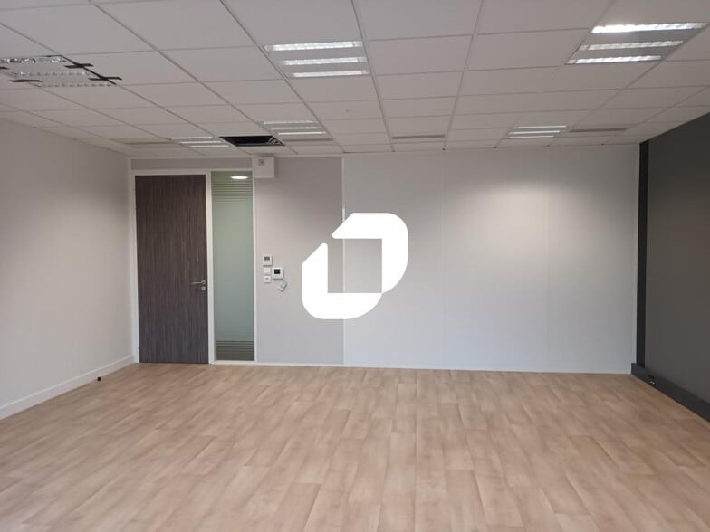 289 Rue Du Faubourg Des Postes, Lille à louer - Photo intérieure - Image 2 de 6