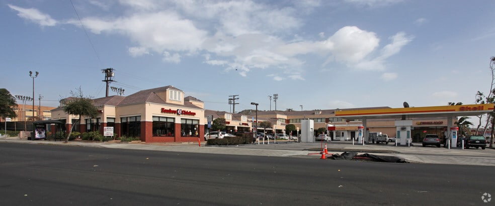 1415 E Colorado St, Glendale, CA for lease - Building Photo - Image 3 of 9
