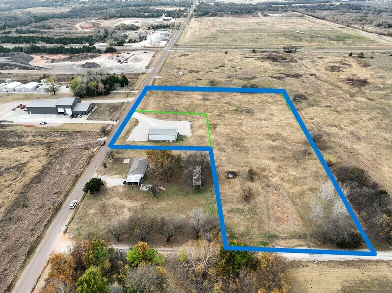 1725 NE 16th St, Newcastle, OK à vendre - Photo du bâtiment - Image 3 de 22