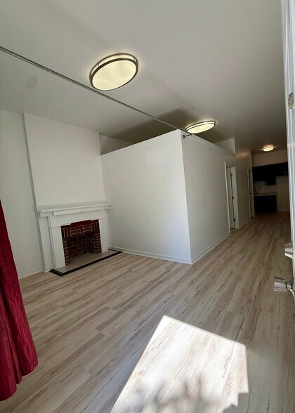 512 N 3rd St, Richmond, VA à louer - Photo du bâtiment - Image 2 de 6