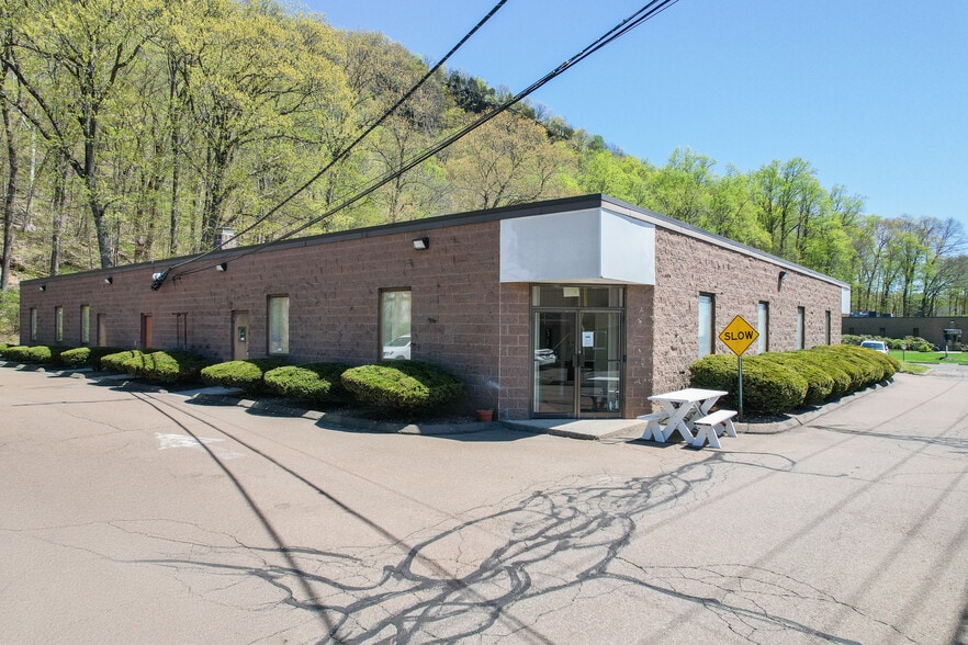 19 Lunar Dr, Woodbridge, CT for lease - Building Photo - Image 2 of 42