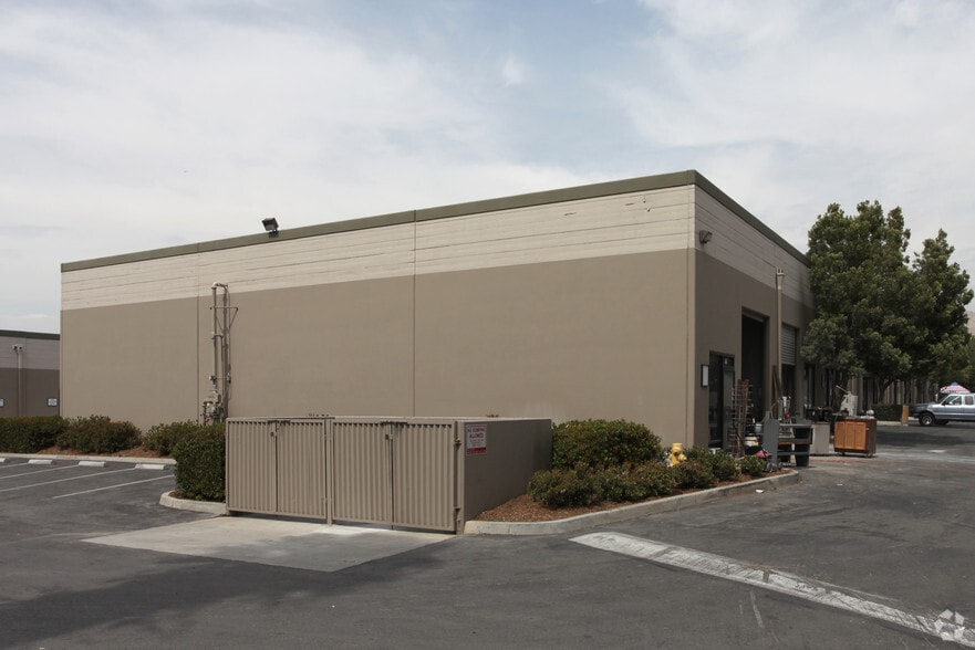 1410 3rd St, Riverside, CA for lease - Building Photo - Image 2 of 2