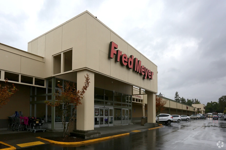 14612-14650 SE McLoughlin Blvd, Milwaukie, OR for lease - Primary Photo - Image 2 of 4