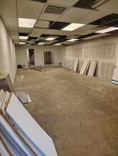 524-530 Lacey Rd, Forked River, NJ à louer Photo intérieure- Image 1 de 4