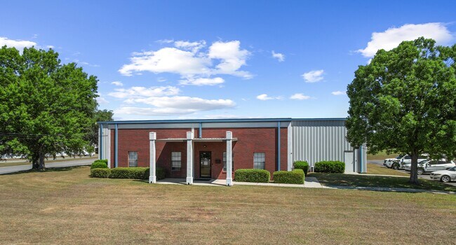 More details for 3665 Westgate Pky, Dothan, AL - Office for Sale