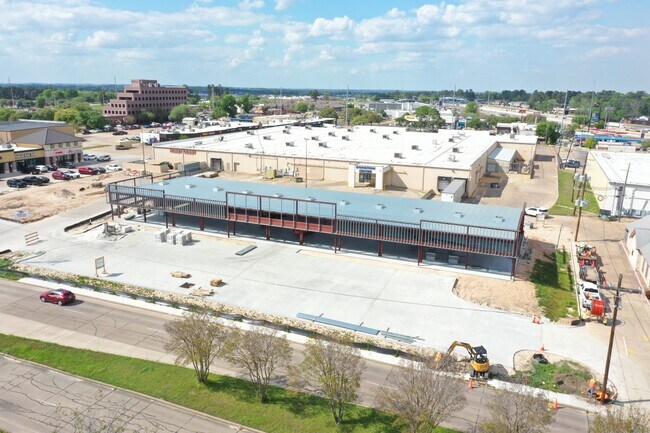 Plus de détails pour 146 Col Etheredge Blvd, Huntsville, TX - Bureau/Commerce de détail à louer