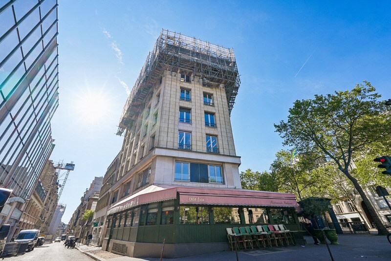 82 Avenue Marceau, Paris for lease Primary Photo- Image 1 of 8