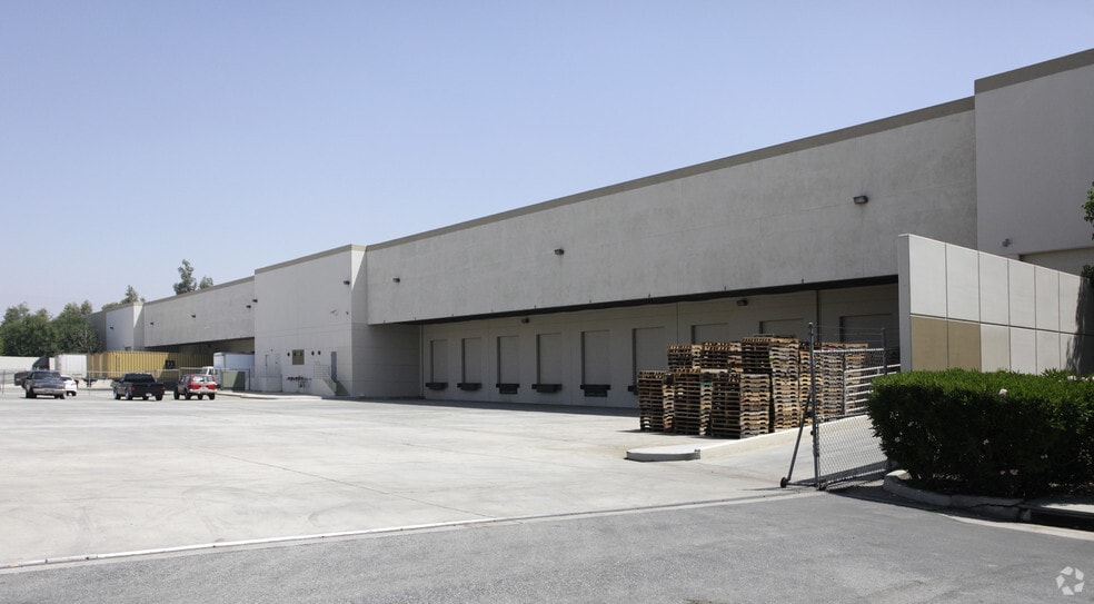 5576 Ontario Mills Pky, Ontario, CA for lease - Building Photo - Image 3 of 5