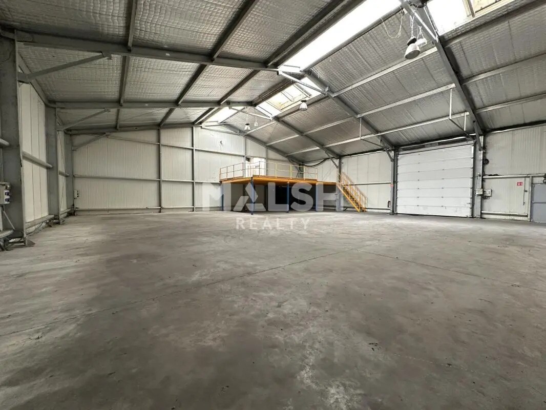 Flex in Fareins for sale Building Photo- Image 1 of 12