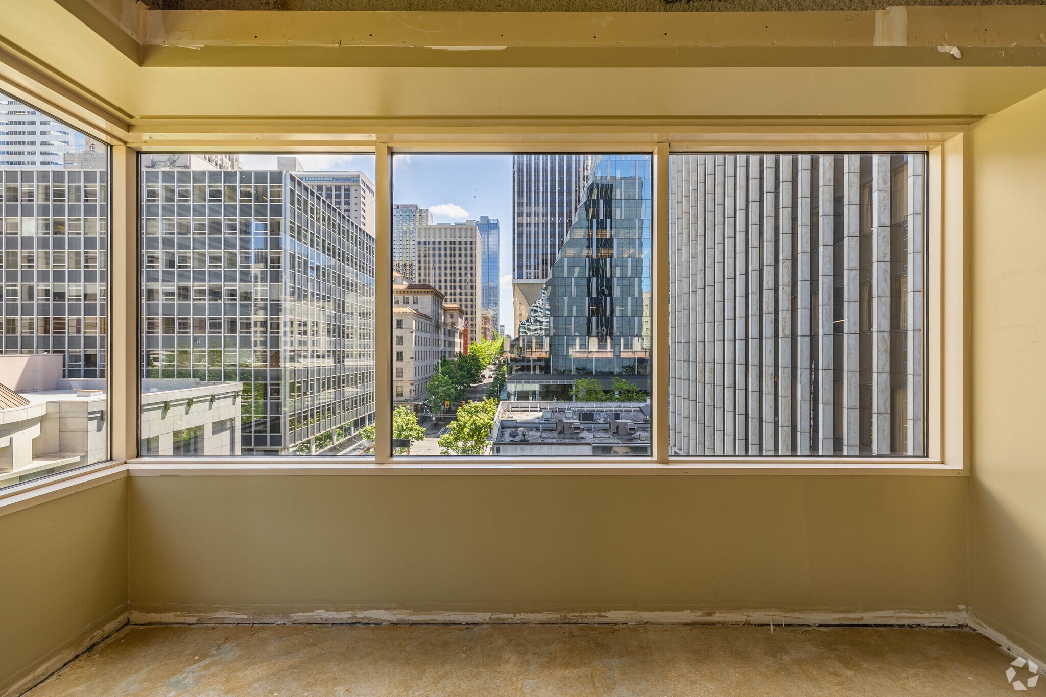 425 Pike St, Seattle, WA à louer Photo intérieure- Image 1 de 3