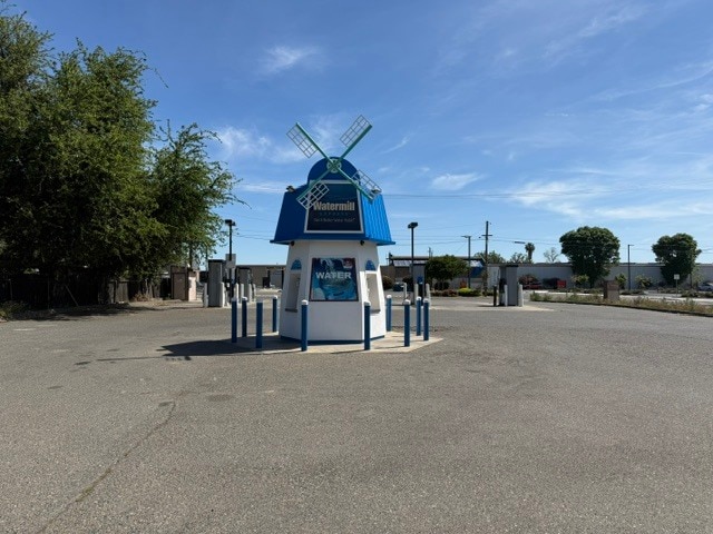 198 5th ave, Gustine, CA à vendre - Photo du bâtiment - Image 2 de 4