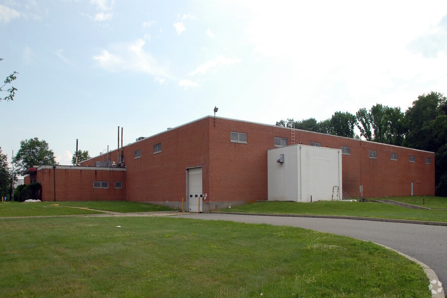 3500 S Clinton Ave, South Plainfield, NJ for sale - Building Photo - Image 1 of 9