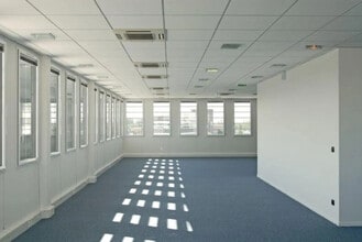 Bureau dans Vélizy-Villacoublay à louer Photo intérieure- Image 1 de 1