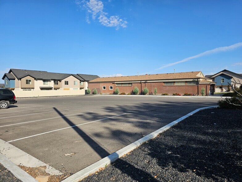 921 N Lincoln St, Jerome, ID à vendre - Photo du bâtiment - Image 2 de 6