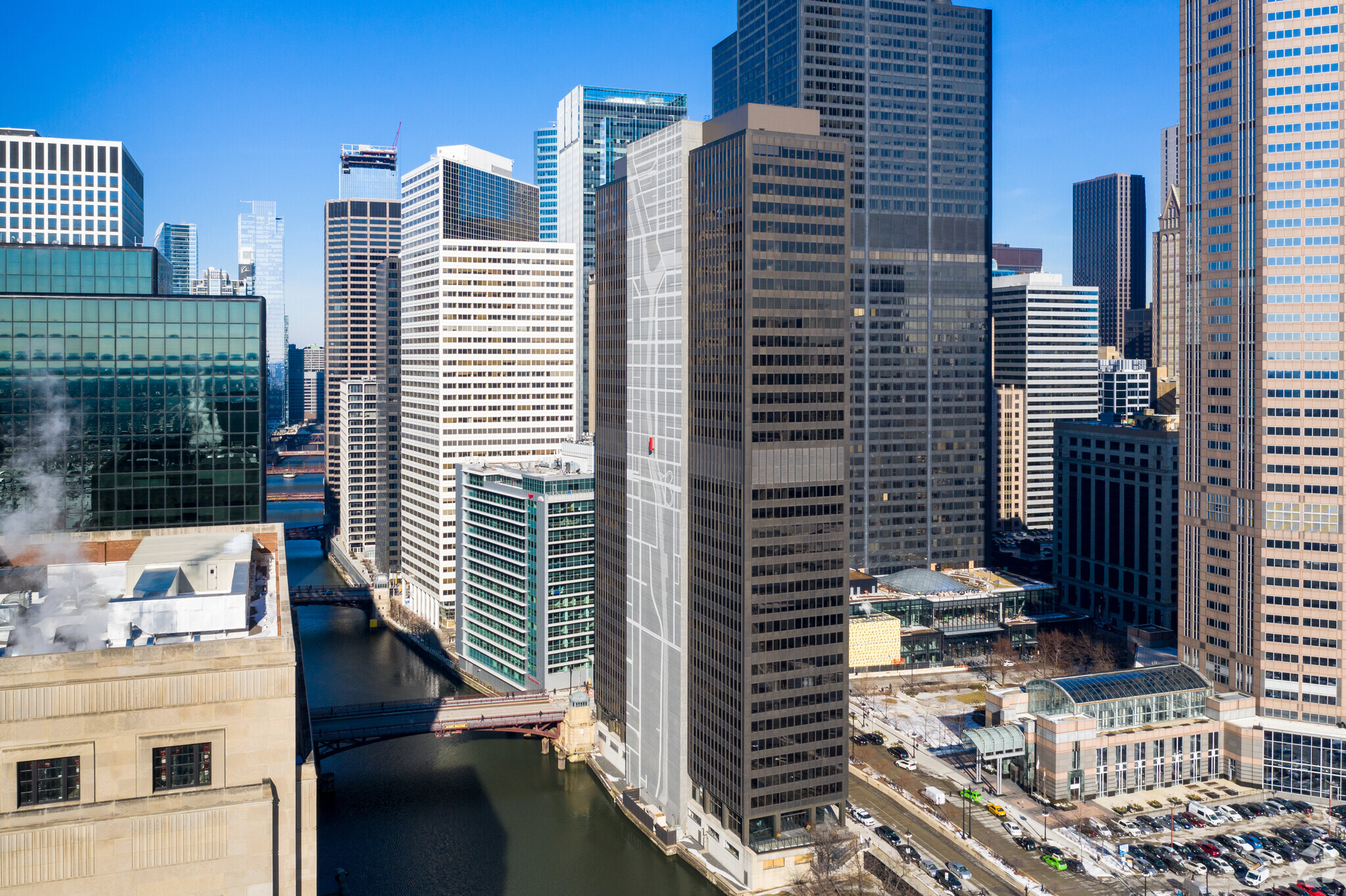 300 S Wacker Dr, Chicago, IL à louer Photo principale- Image 1 de 29