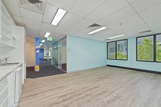 1 Atchison St, St Leonards à louer Photo intérieure- Image 1 de 5