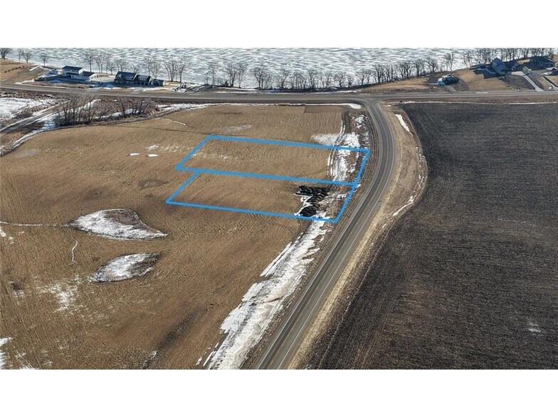12300 60th NE ave, Kandiyohi, MN à vendre - Photo du bâtiment - Image 2 de 2