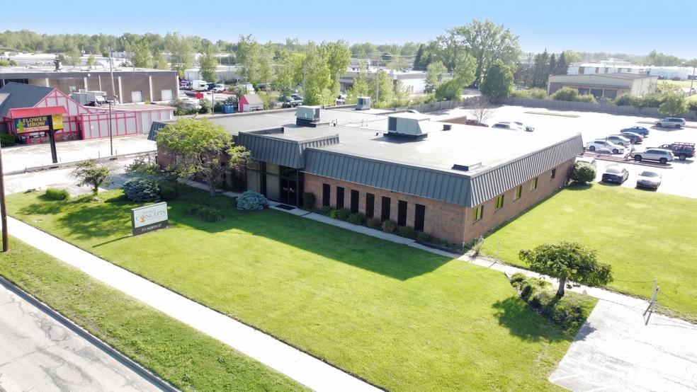 111 S Byrne Rd, Toledo, OH for sale - Building Photo - Image 1 of 4