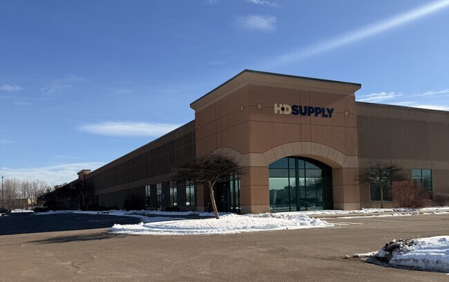 Plus de détails pour 2015 Silver Bell Rd, Eagan, MN - Industriel à louer