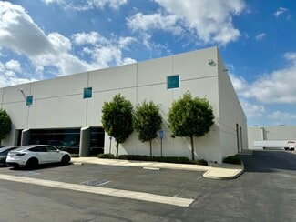 More details for 14101 Rosecrans Ave, La Mirada, CA - Industrial for Lease