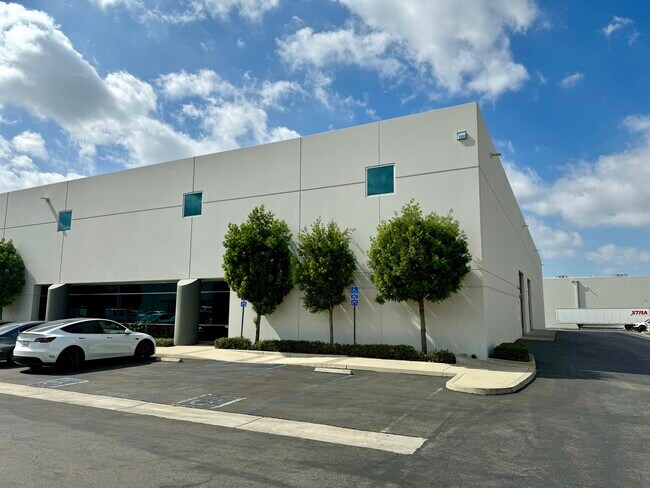 More details for 14101 Rosecrans Ave, La Mirada, CA - Industrial for Lease