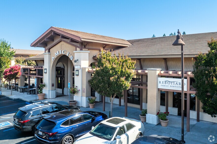 760 Camino Ramon, Danville, CA à louer - Photo du bâtiment - Image 3 de 4